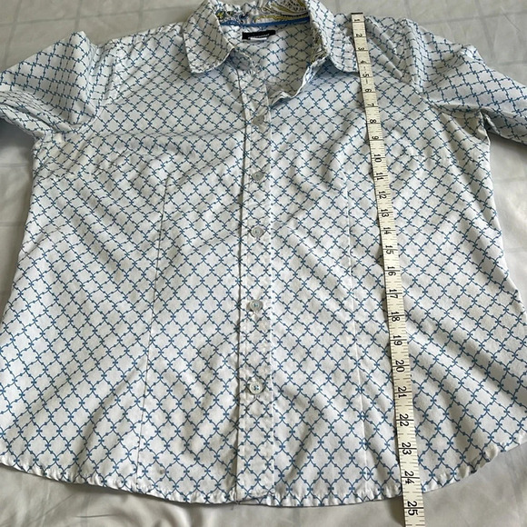Basic Editions Button Down Long Sleeve Shirt Size M - Picture 6 of 9